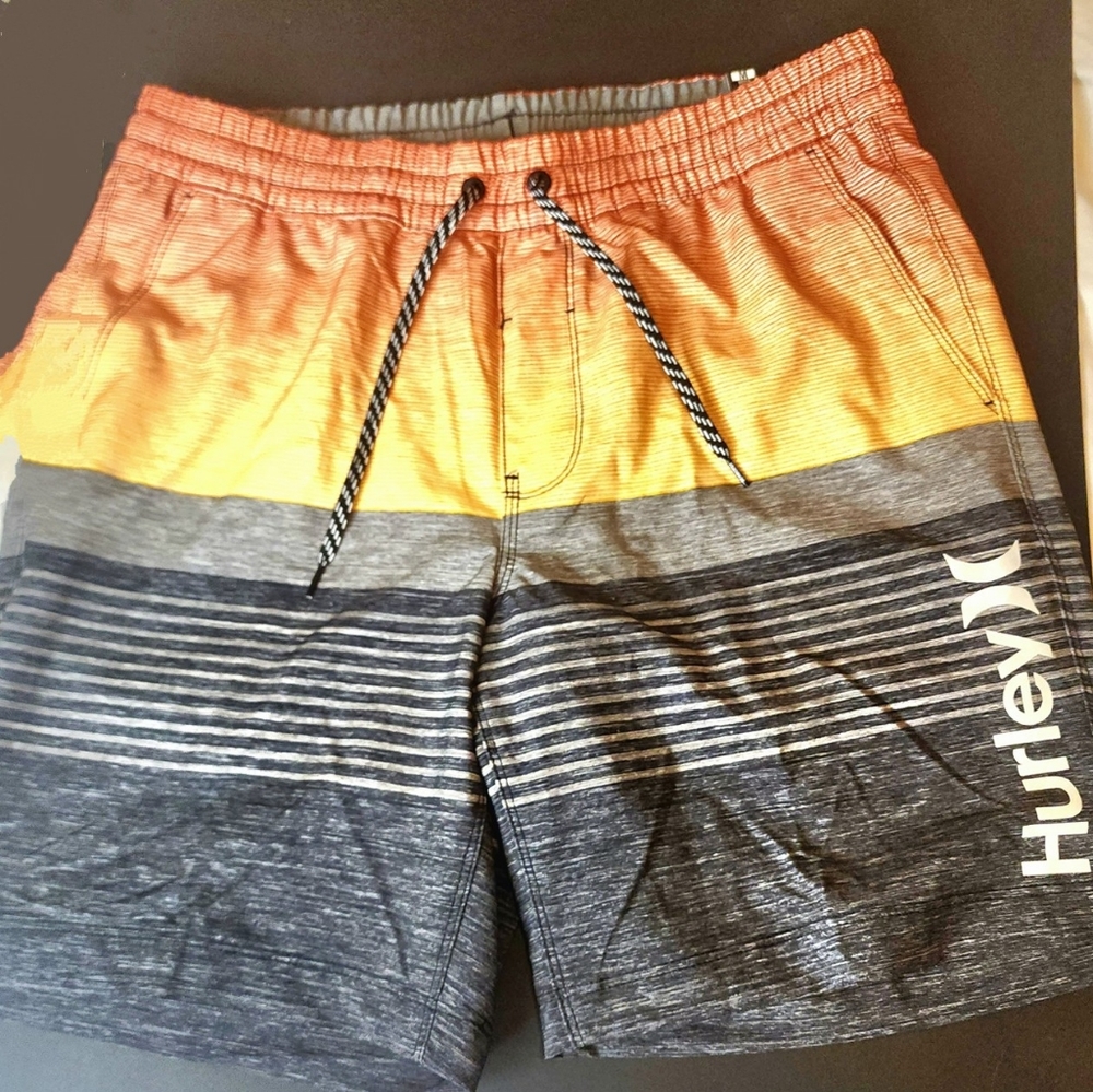 Men's Hurley Swimming Trunks, size M, above knee, multi color, new with tags